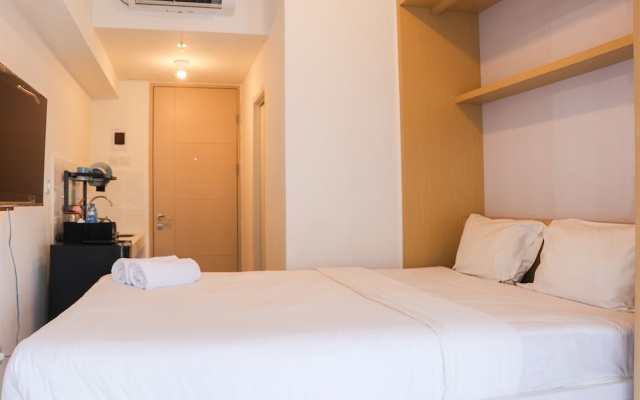 Minimalist And Restful Studio Tokyo Riverside Pik 2 Apartment – Guest Rooms – Jakarta