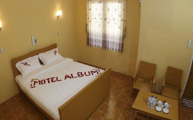 Motel Album