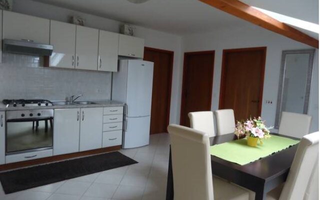 Apartments Arina