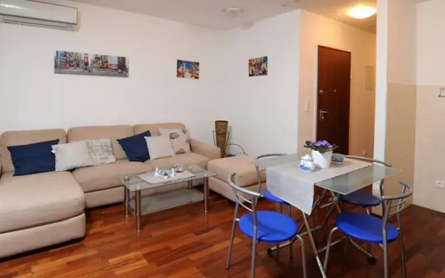 Summer Beach Apartments