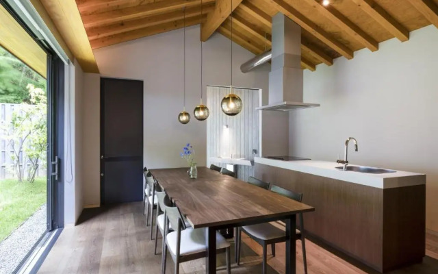 Hakone Reatreat villa 1f