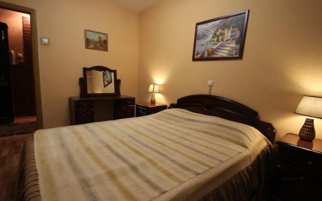 Natali Apartments on Kropotkina Street