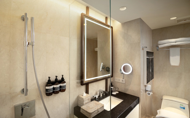 Beachwalk Residence