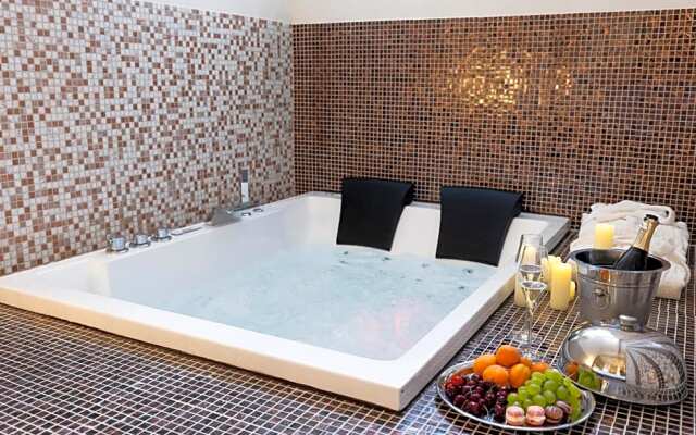 Palazzo Badiale history&rooms