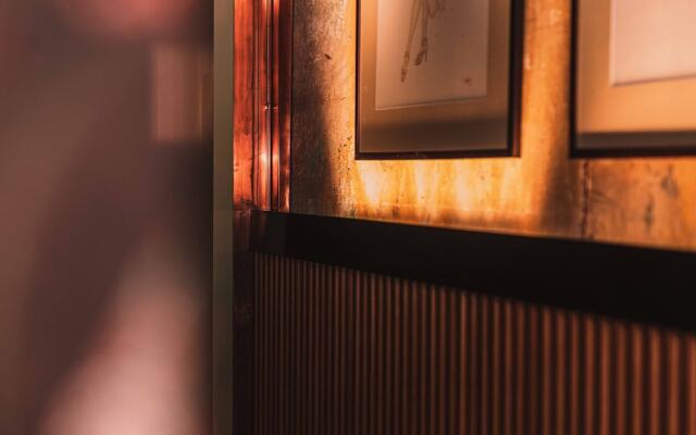 The Sarah by Urban Rest