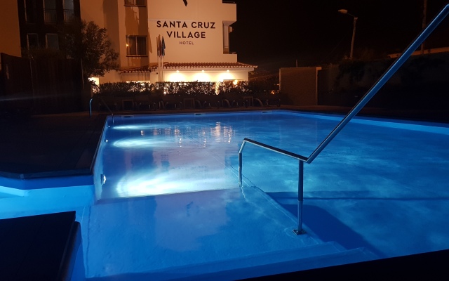 Santa Cruz Village Hotel