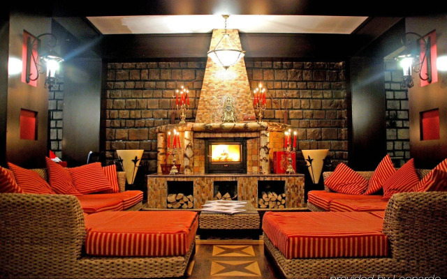 Prahova Plaza Hotel