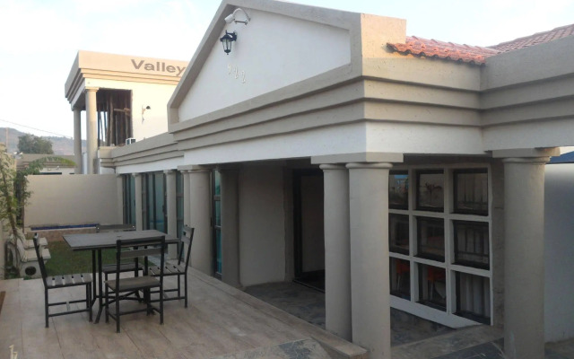 Valley View Lodge