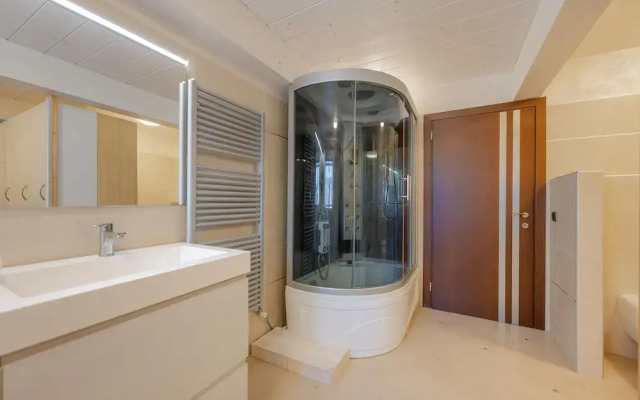 Luxury Burano Penthouse - Lagoon View
