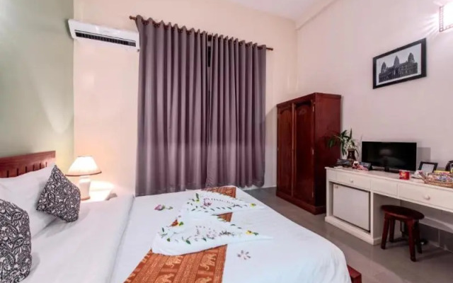Lemongrass & Ginger Hotel