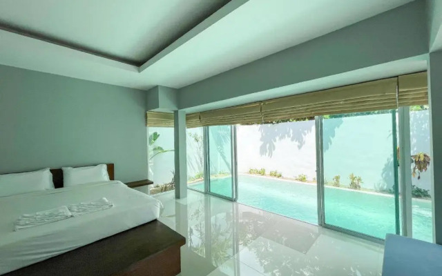 The Living Pool Villas