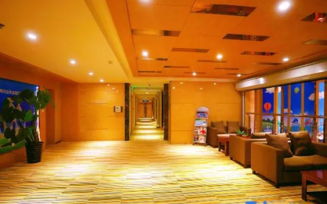 Yunlu Holiday Hotel