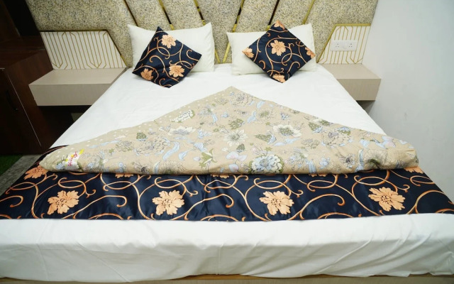 Hotel Mero Vrindavan