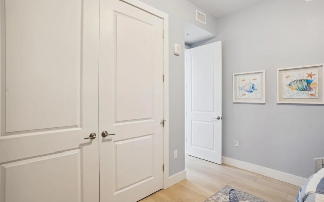 The Harbor Condo 503 - Premier