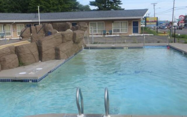 Loyalty Inn - Wisconsin Dells