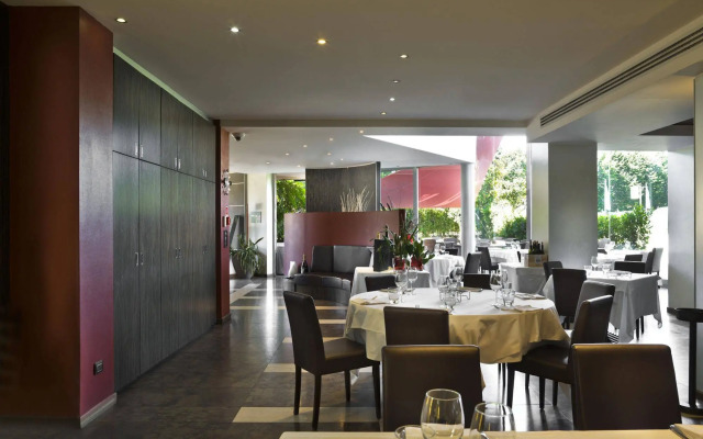 Axolute Comfort Hotel