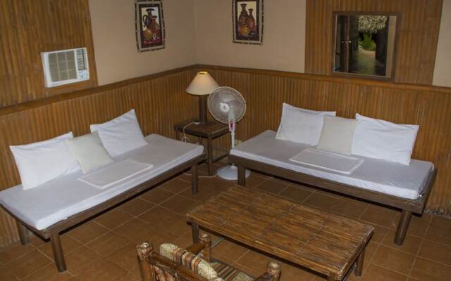 Sunrise Cove Resort