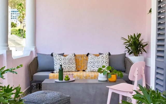 Pineapple House Boutique Hotel