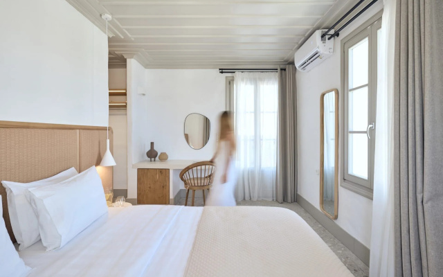 GrandeMar Suites