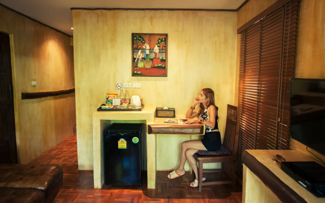 Baanpong Lodge