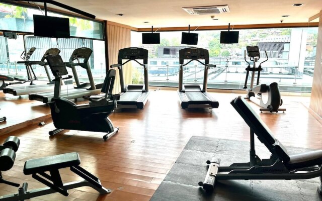4605 Seaview Aparthotel 30m To Patong Beach