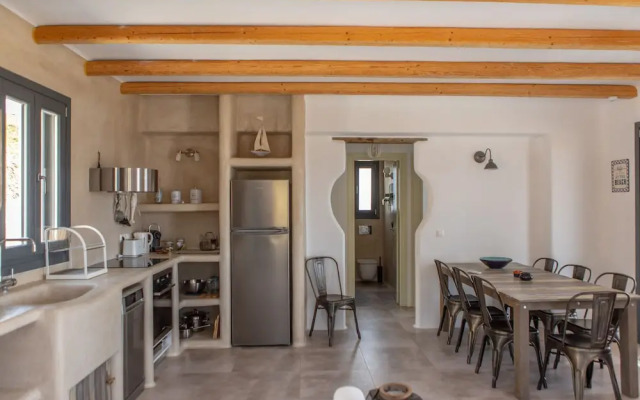 Mikri Villas