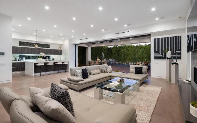 Villa California