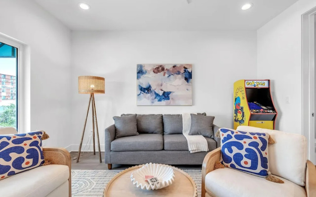 Azul Townhomes A3 - Sunrise