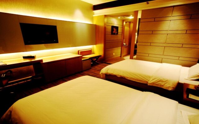 Manhattan Hotel