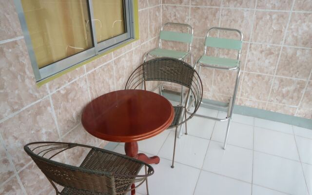 Centillo Travellers Inn
