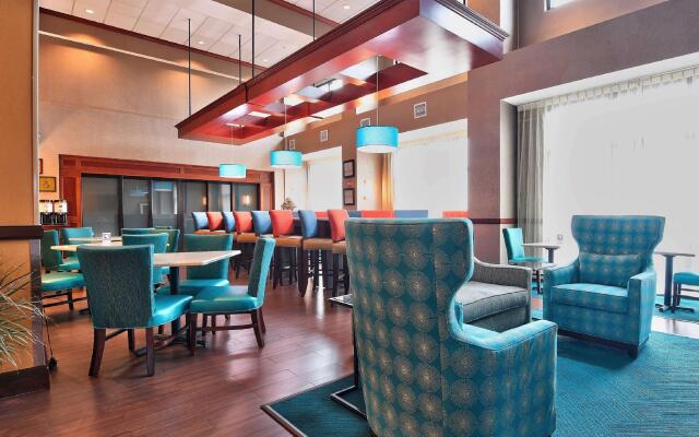 Hampton Inn & Suites Jacksonville - Beach Blvd/Mayo Clinic
