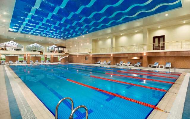 Ramada Plaza By Wyndham Gence