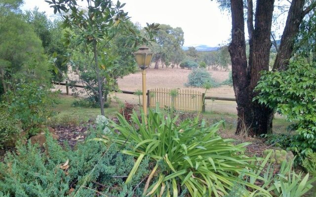 Russellee Bed and Breakfast