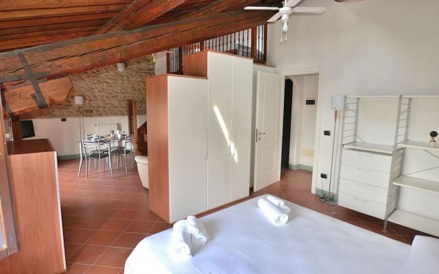 The Knight Loft With Pool