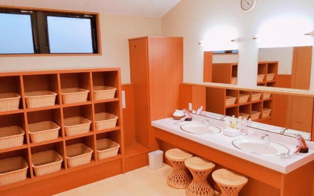 Hotel Familio Sado Aikawa