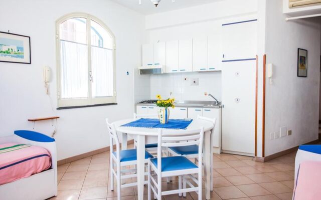 Mistral Residence