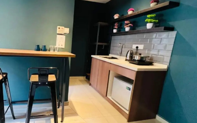 Smile Hotel Serdang South City