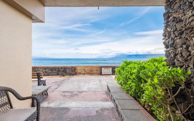 Maui Kai 903