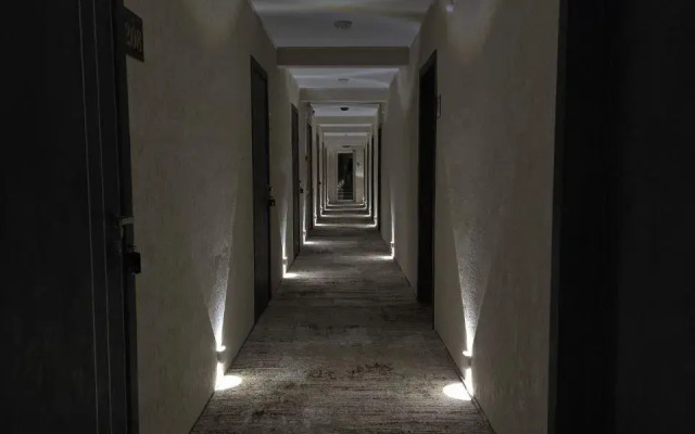 Плюшкин двор