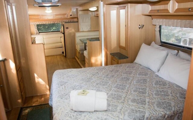 Longford Riverside Caravan Park