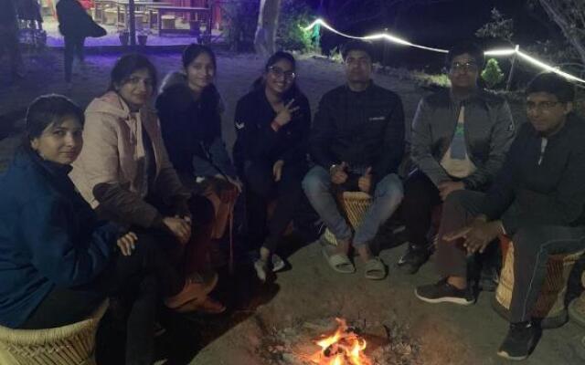 Jungle Live Inn Camps & Resorts