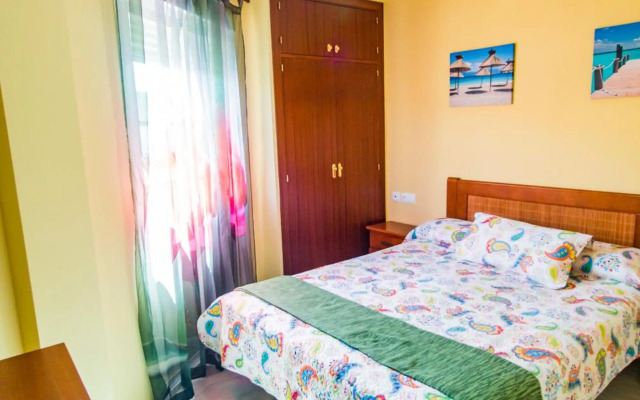 SimplyHosted 7 Esquinas