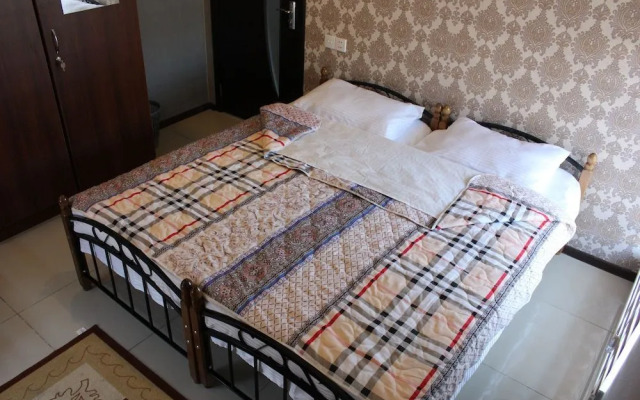 East House Hotel