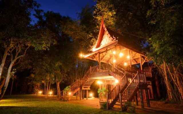 Petchvarin Resort and Spa