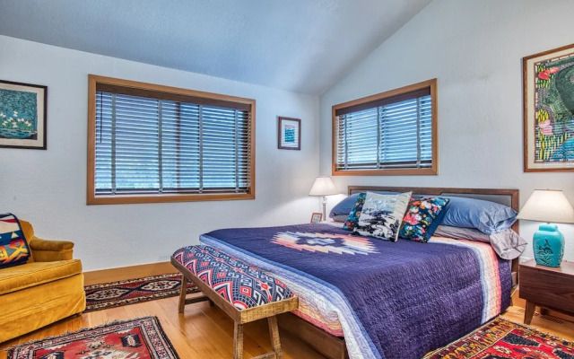 Sehome Garden Inn