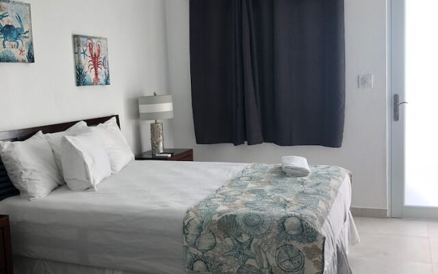 Amapola Beachfront Studio - Playamar