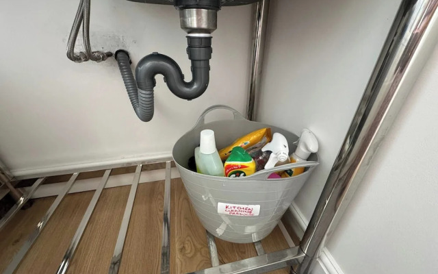 Lancing Road Cozy Apartment in Croydon