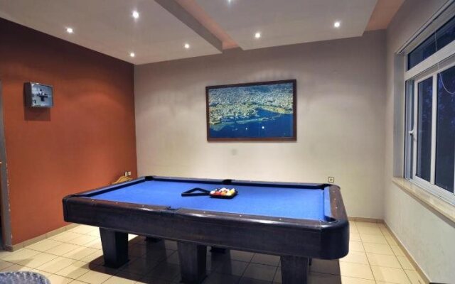 Merabello Apartments & Villa