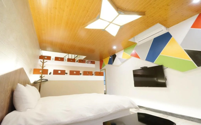 Slow Tainan Homestay