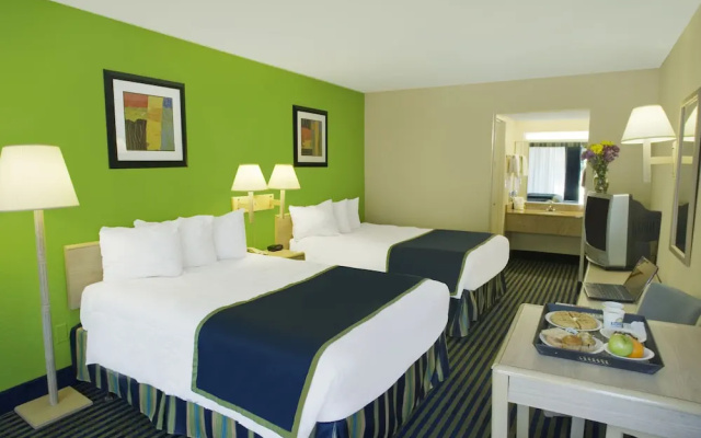 Days Inn Richmond Hill/Savannah